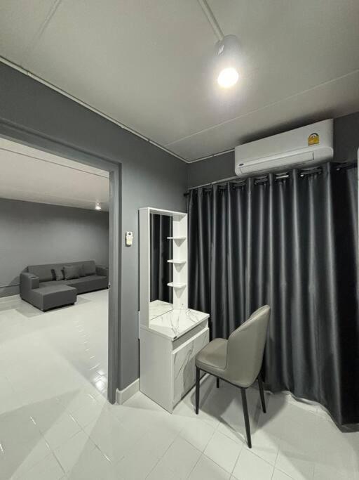 Impact Donmuang Popular Condo C5 Банкок Екстериор снимка
