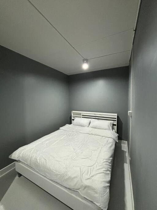 Impact Donmuang Popular Condo C5 Банкок Екстериор снимка